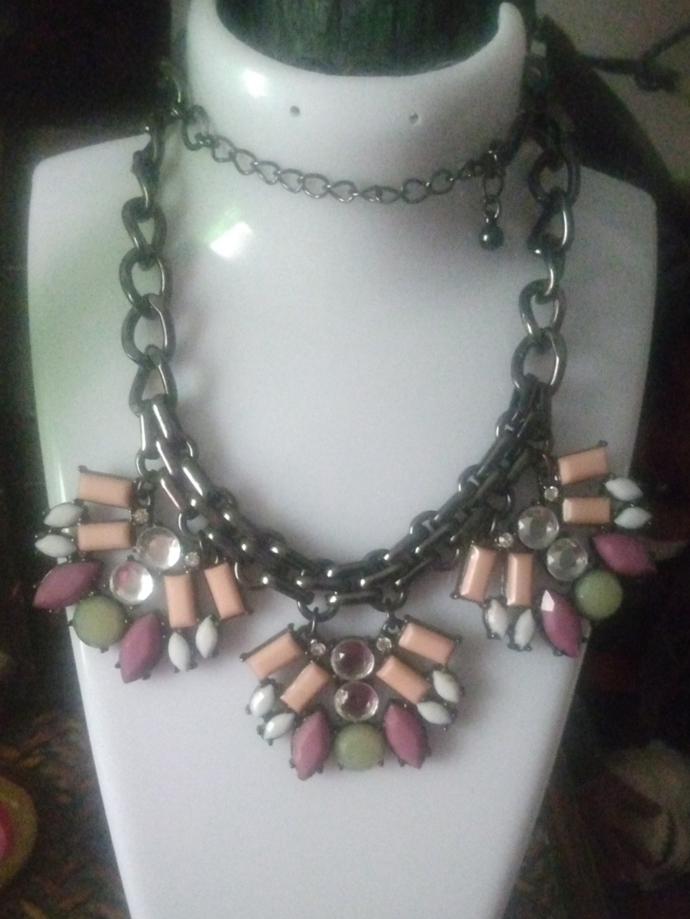 Stella & Dot Pink, Peach & Green Cluster Bib Necklace